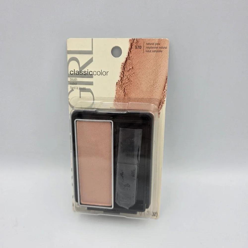 Covergirl Clean Classic Color 570 Natural Glow .3 oz